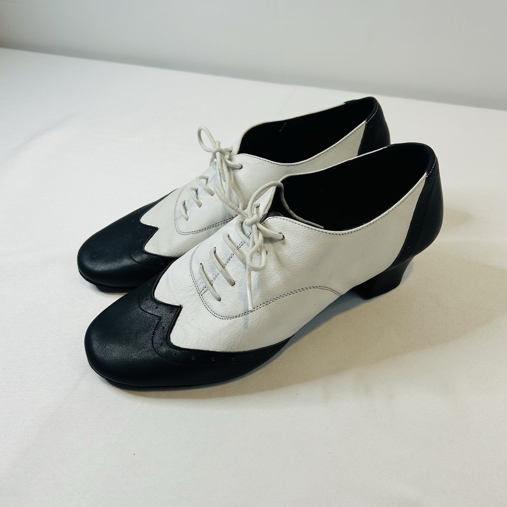 Vivaz Womens Dance Shoes Black White Leather Wingtip Spectator Size 43
